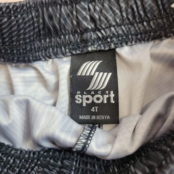 Place Sport athletic shorts 4T - Picture 5 of 5